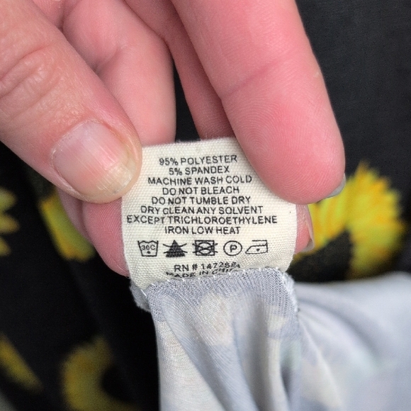 Simply Southern Sunflower Print Midi Dress - Picture 6 of 7